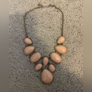 Statement necklace. Great condition